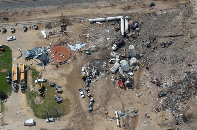 West Fertilizer Explosion In Texas Report And Video